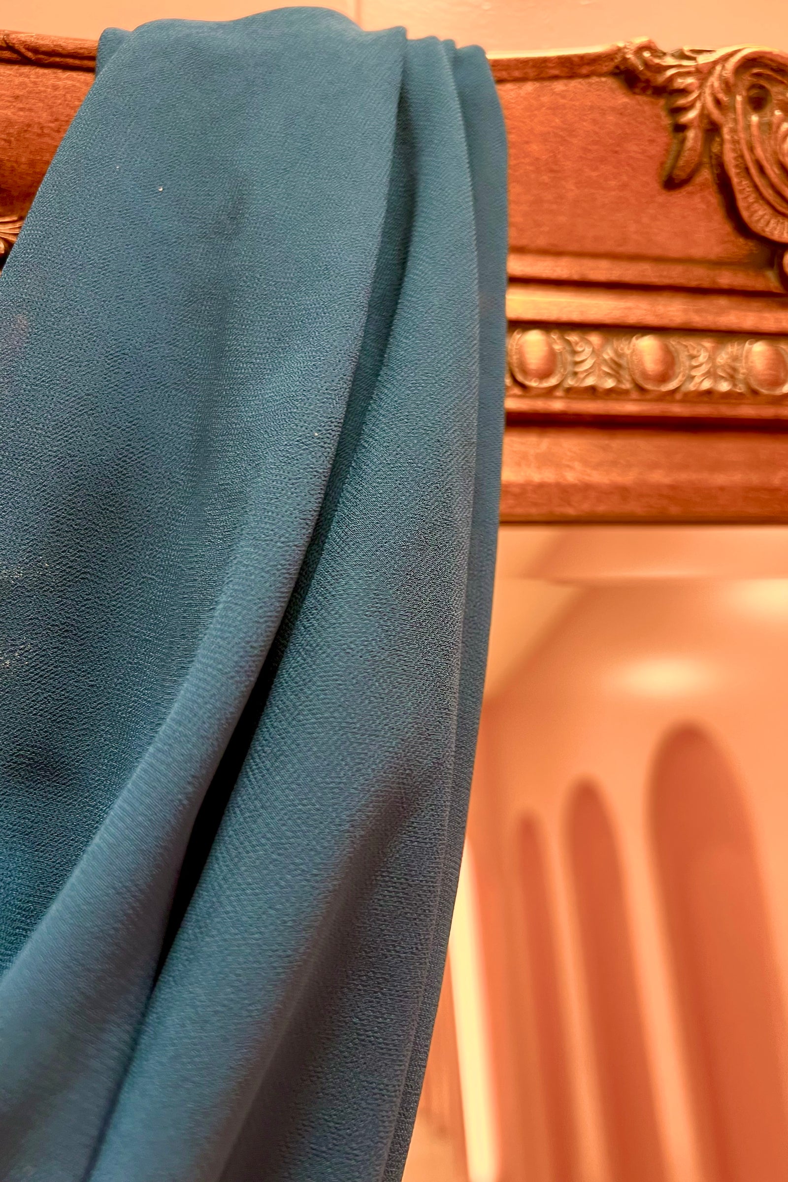 Simplicity Scarf - Oil Blue