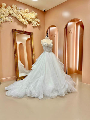 Fairy Tale Pre-Loved Wedding Dress 36/ 38