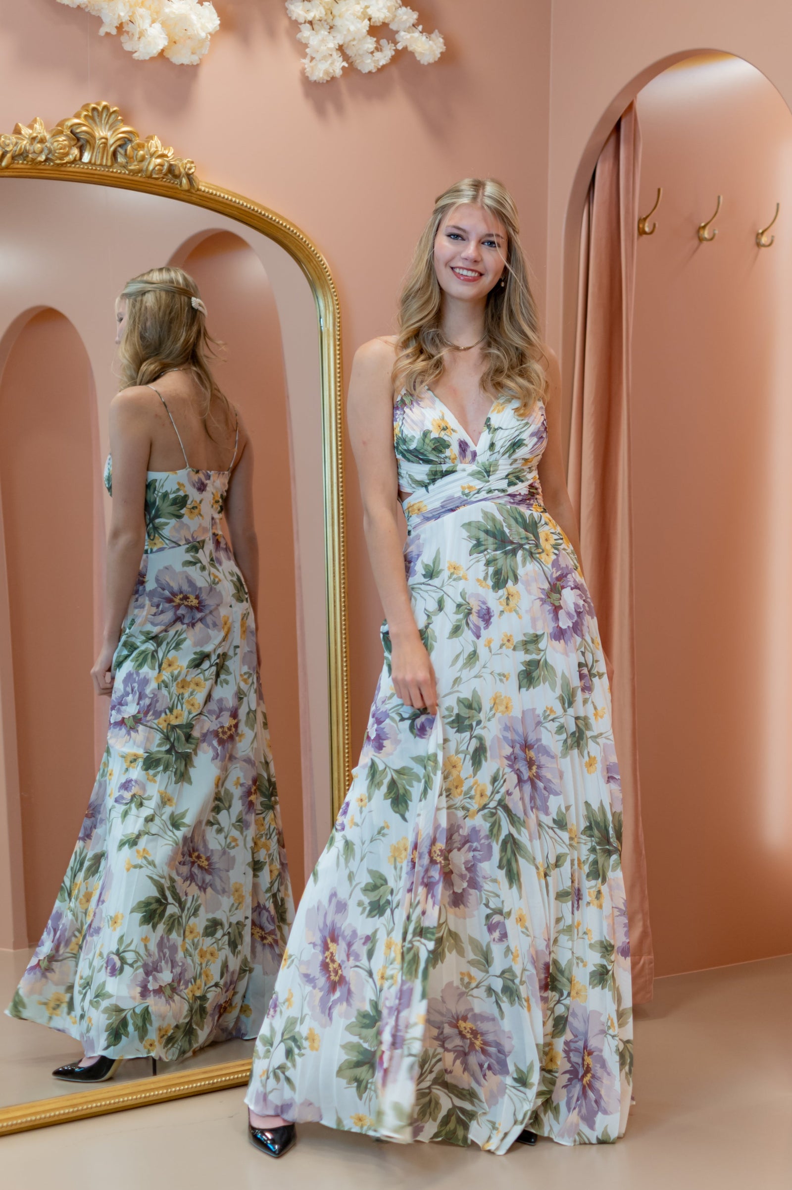 Plissé Dress - White Flower