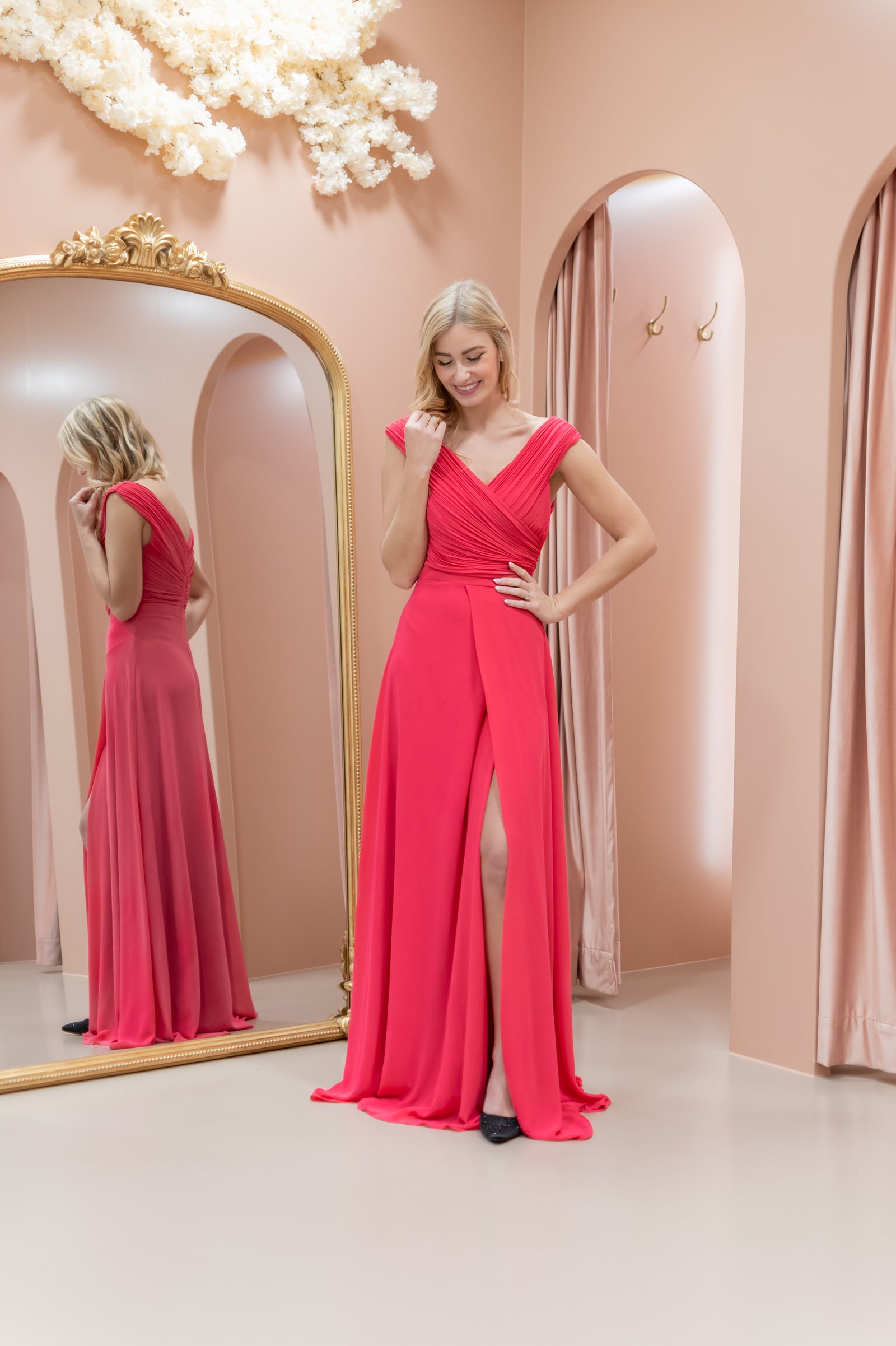 In Fashion Dress - Hot Pink