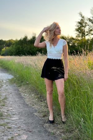 Cute Playsuit - Black & White (alleen online te koop, niet in de winkel)