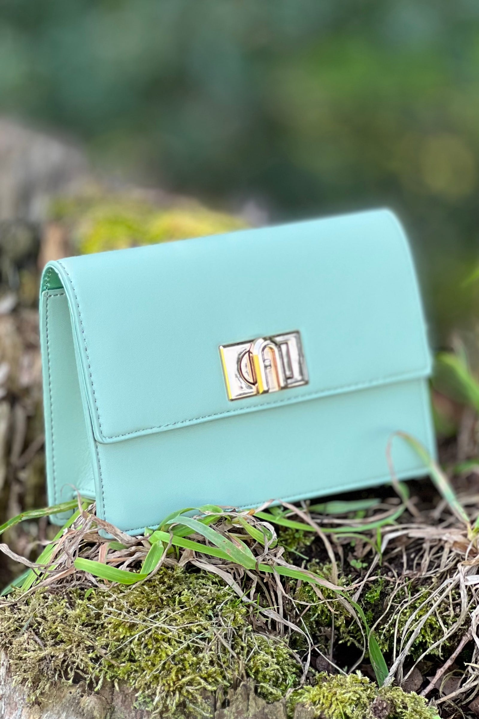 Darling Clutch - Sage Mint