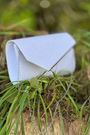 Asymmetric Clutch - White