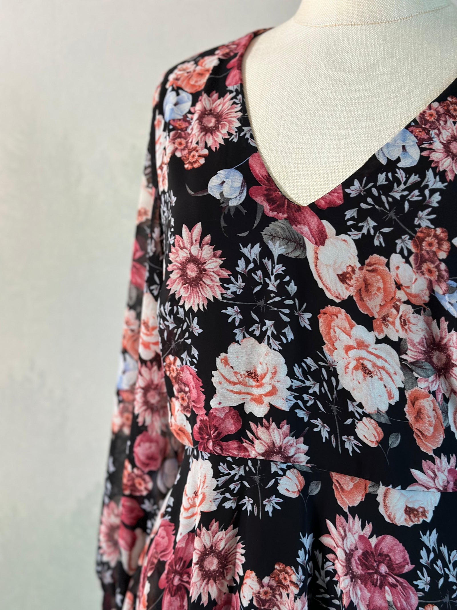 Jurk Bloemen Vintage S (alleen online)