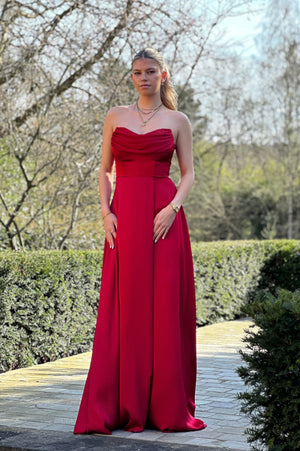 Gorgeous Dress - Cherry Red