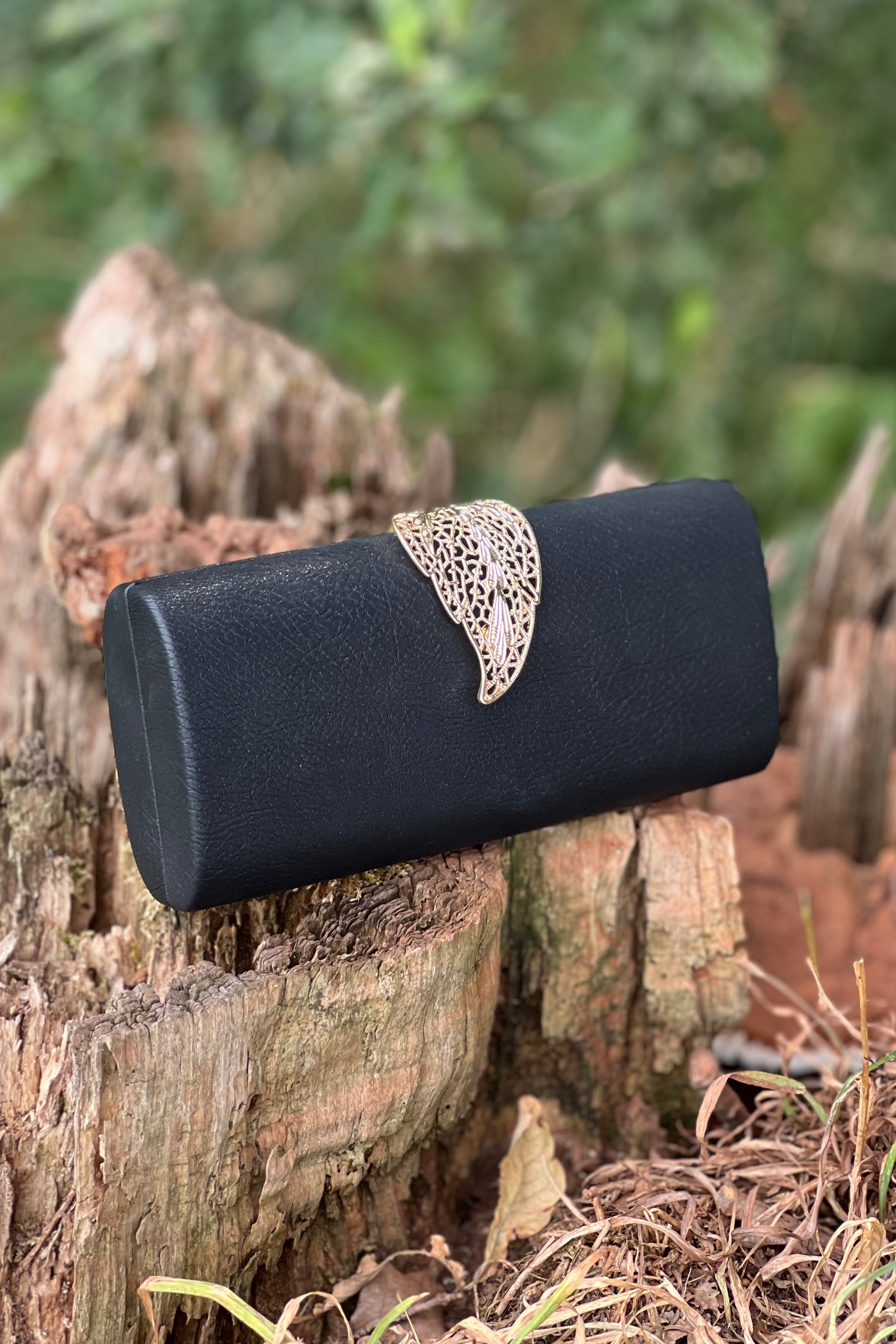 Leaf Clutch - Black