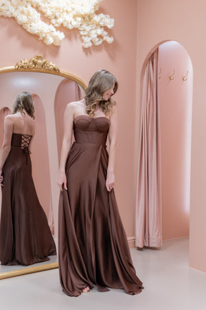 Movie Star Dress - Brown