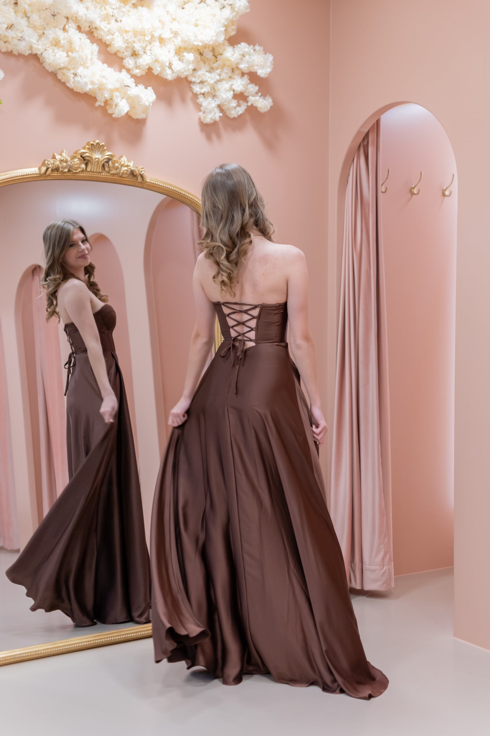 Movie Star Dress - Brown