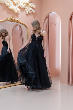 Stunning Dress - Black