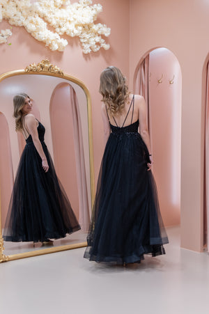 Stunning Dress - Black