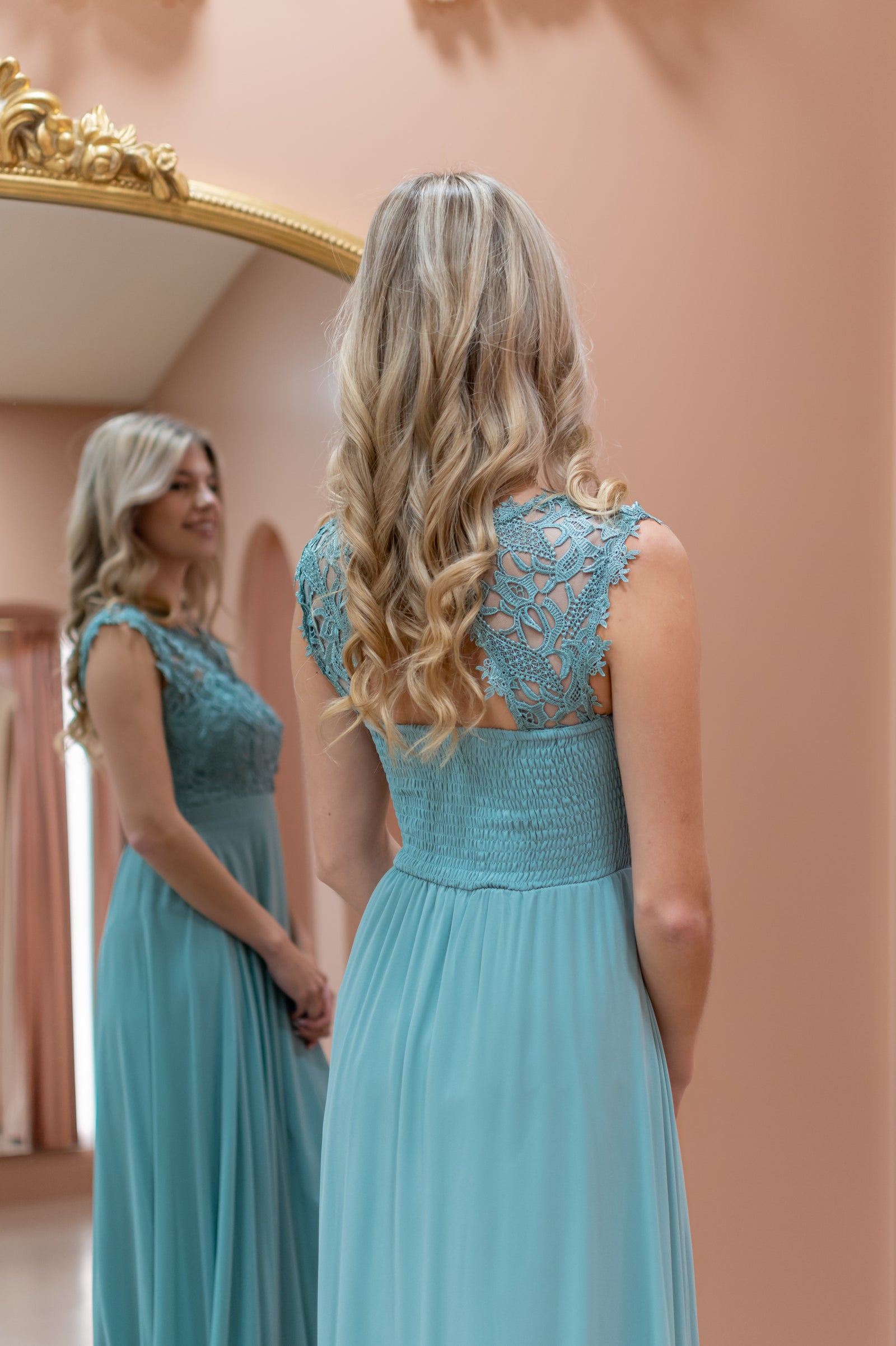 Dreamy Dress - Mint Sage Green