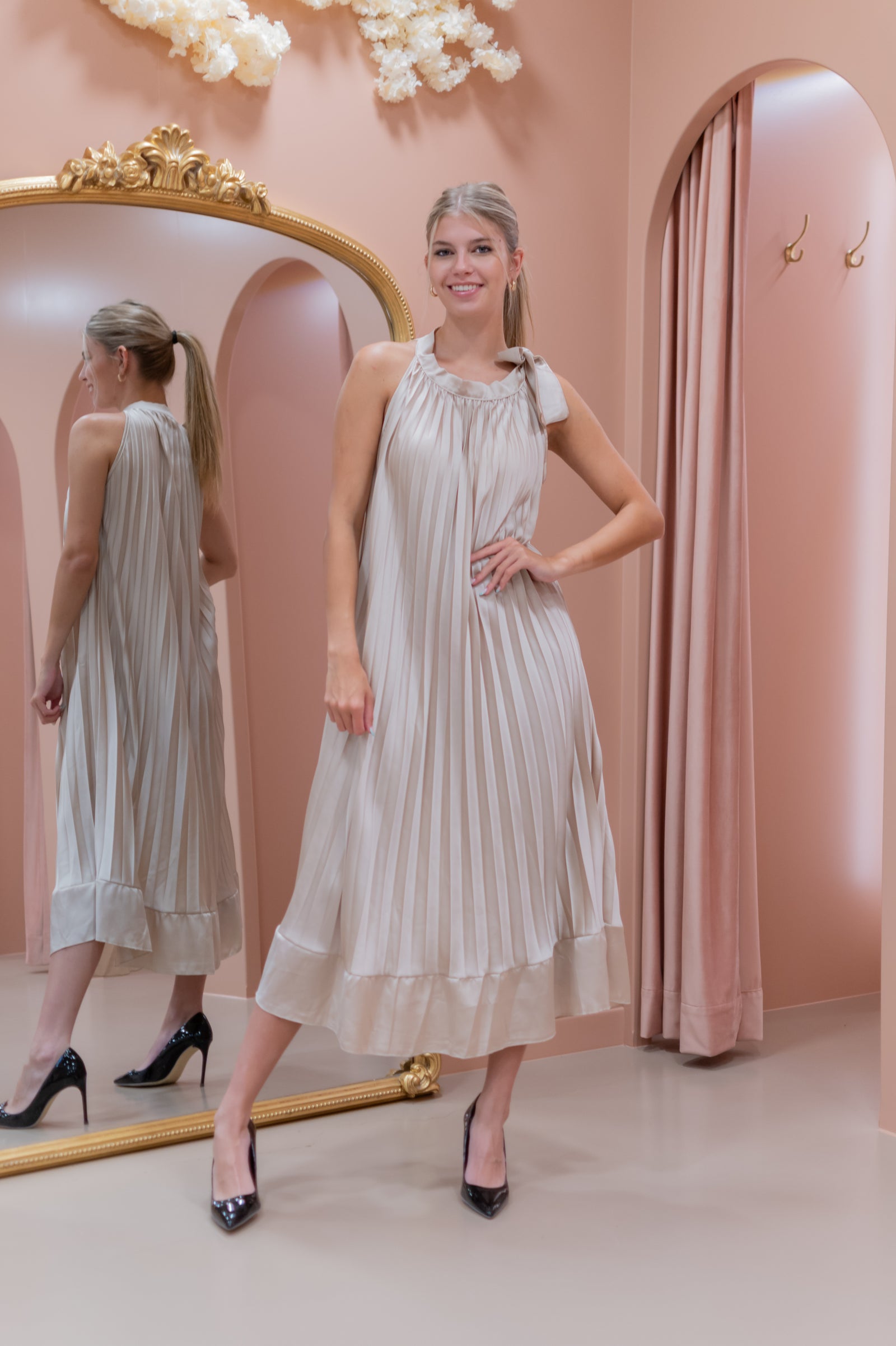 Pleats Dress - Champagne Beige