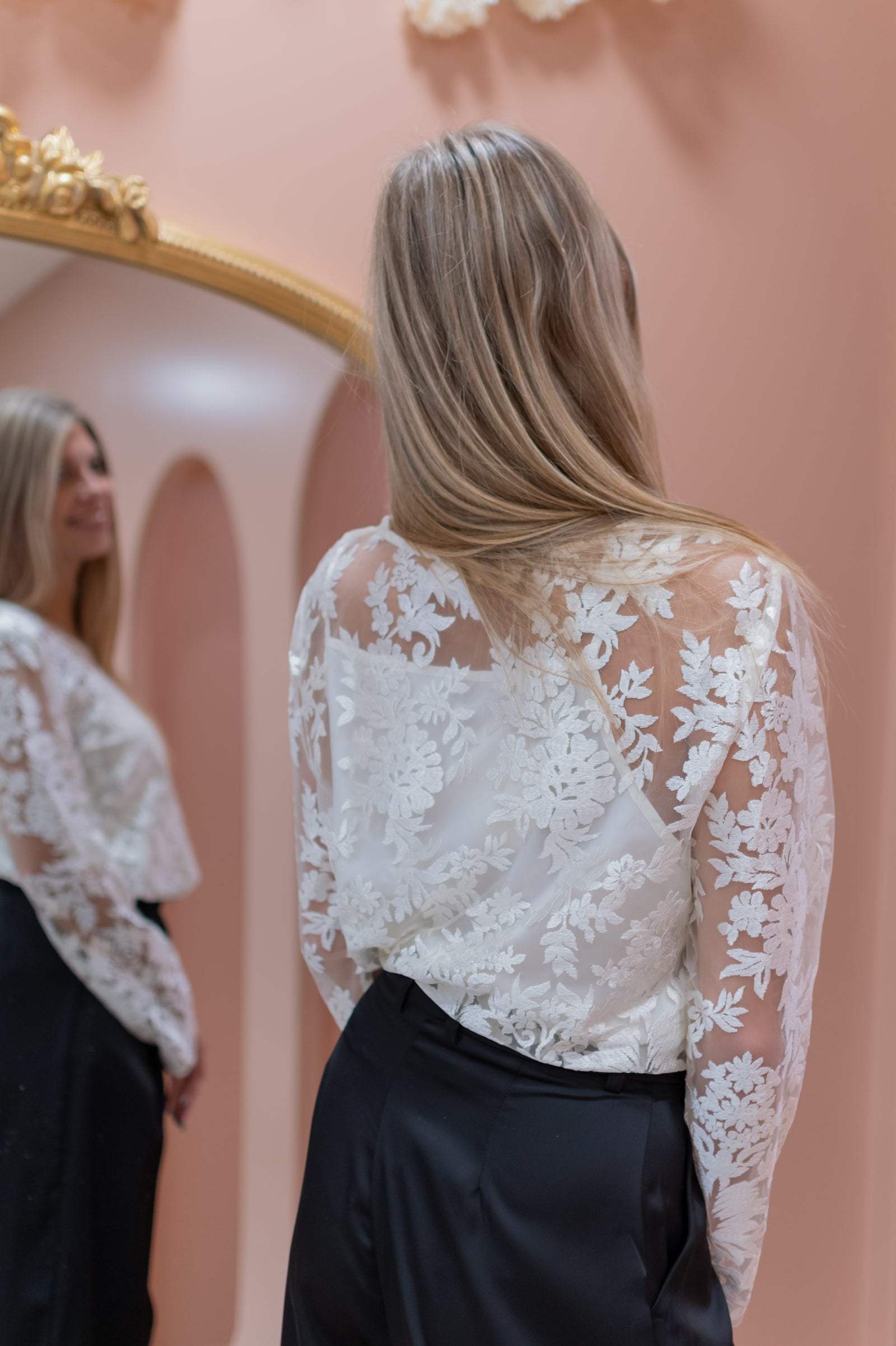 Artwork Blouse - Ecru White