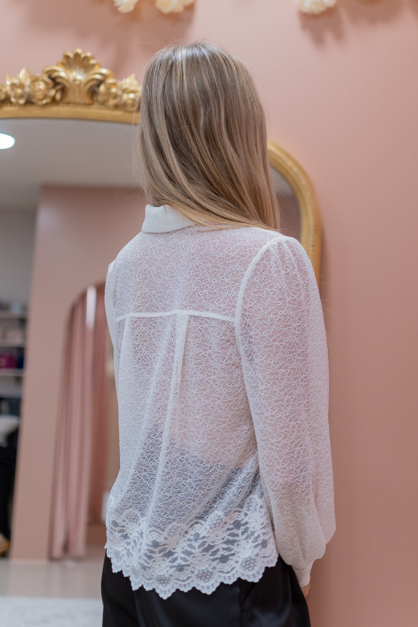 Delicate Blouse - Ecru White