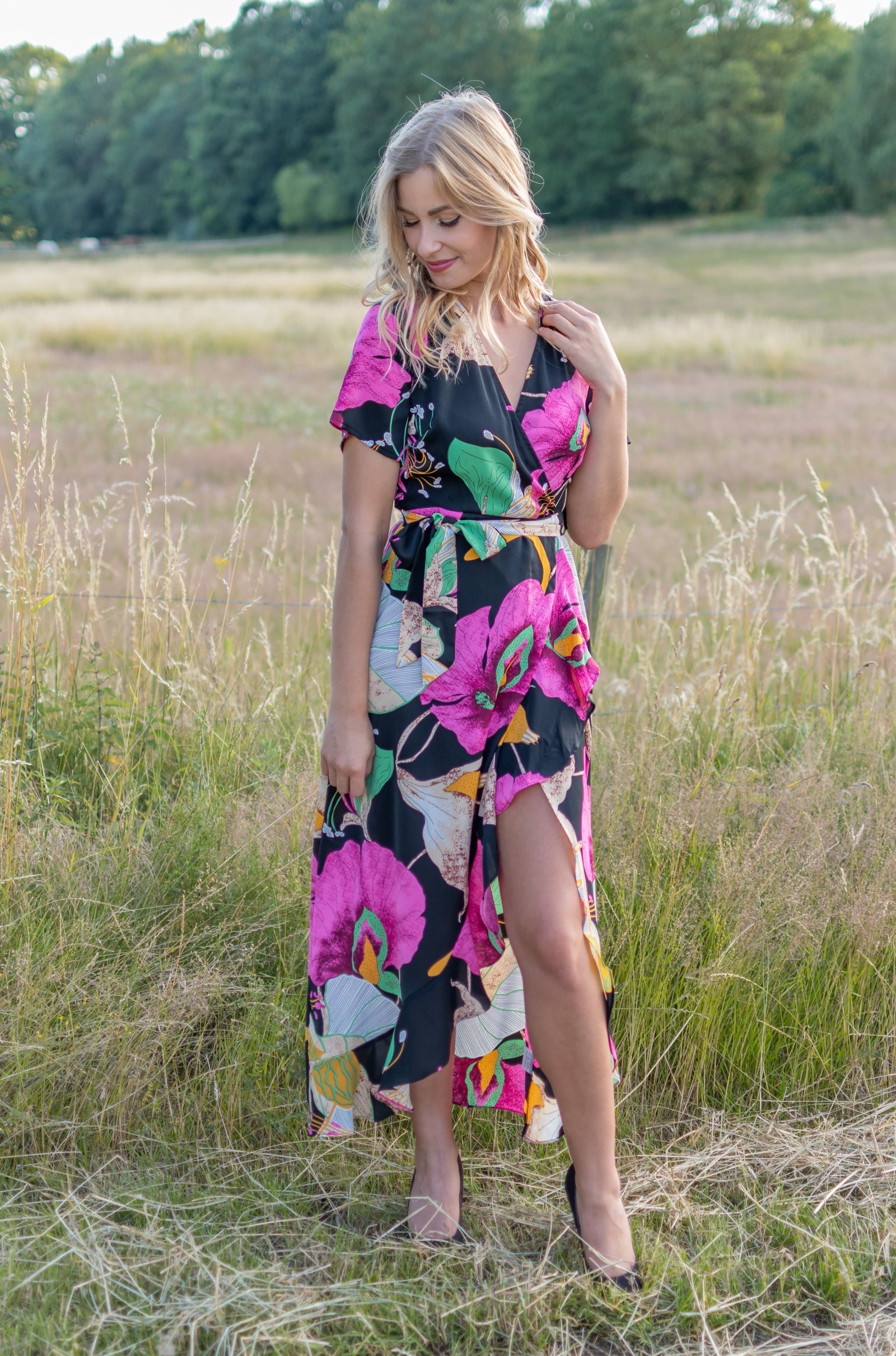 Verano Dress - Black & Hot Pink (alleen online te koop, niet in de winkel)