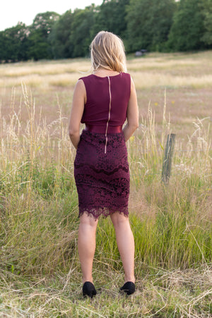 The Perfect Little Lace Dress - Bordeaux (alleen online te koop, niet in de winkel)