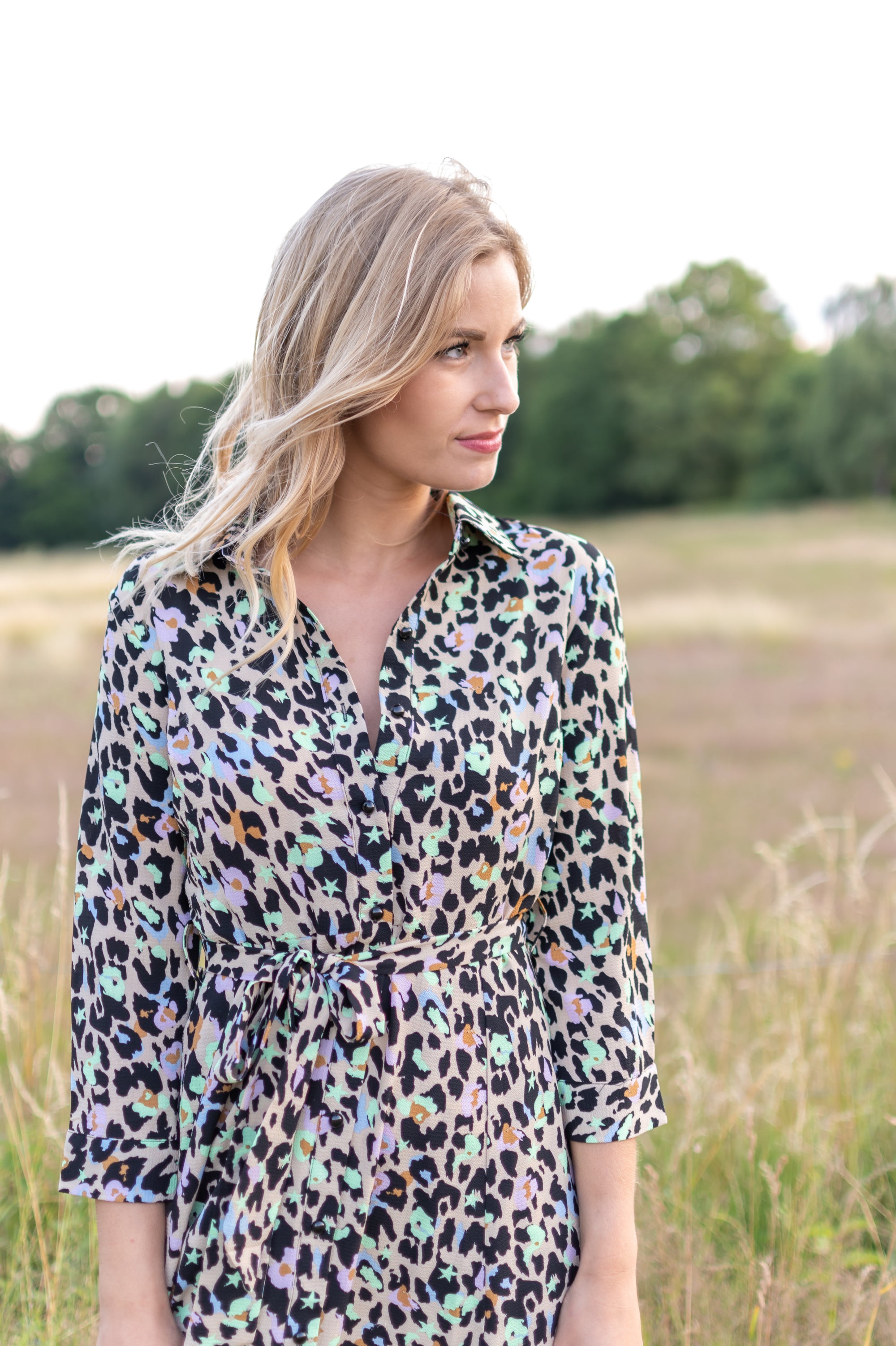 The Perfect Shirt Dress - Beige & Neon Leo (alleen online te koop, niet in de winkel)