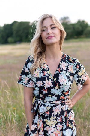 Verano Dress - Black Floral (alleen online te koop, niet in de winkel)