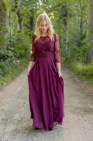 Honoured Dress - Bordeaux