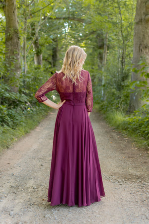 Honoured Dress - Bordeaux