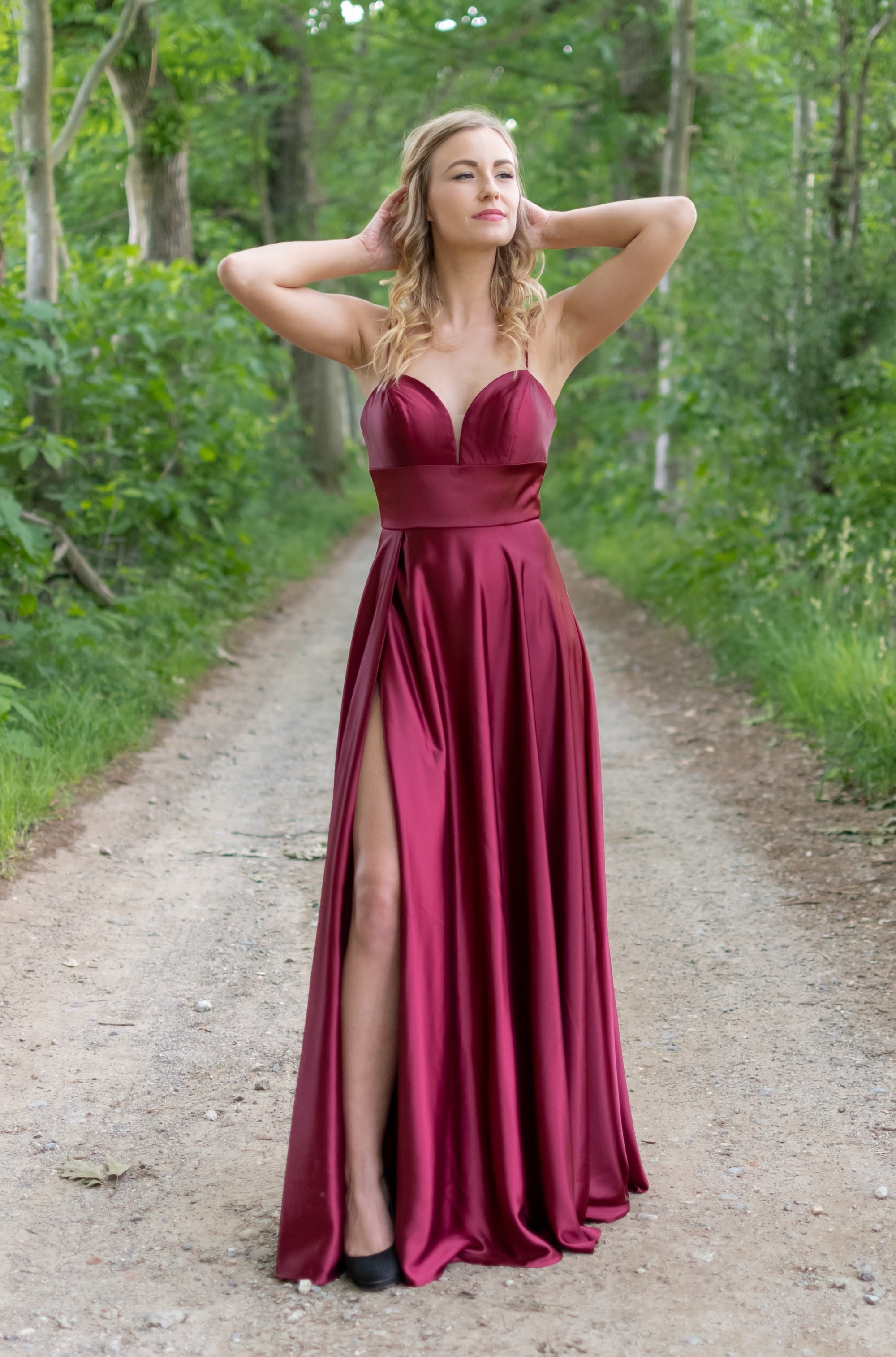 Sleek Dress - Bordeaux