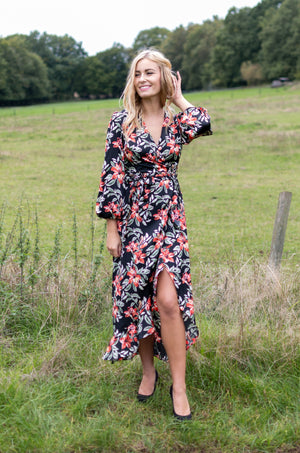Tea Time Dress - Black & Red