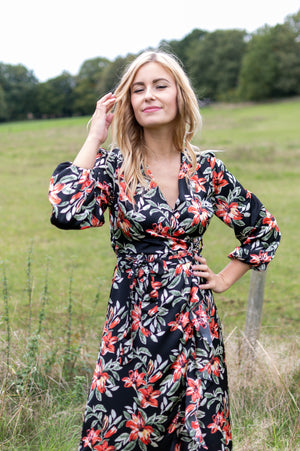 Tea Time Dress - Black & Red