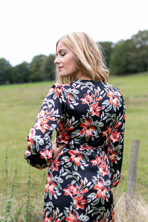 Tea Time Dress - Black & Red
