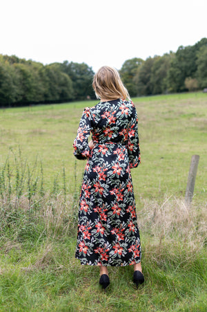 Tea Time Dress - Black & Red
