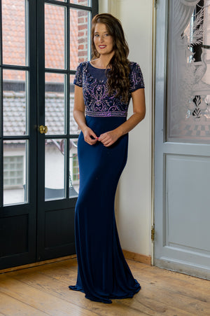 Elegant Dress (alleen online te koop, niet in de winkel)