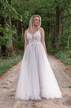 Rose Dress - Ivory White
