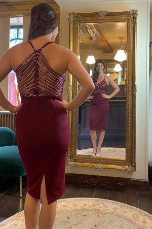 Figure Flaunting Dress - Bordeaux (alleen online te koop, niet in de winkel)