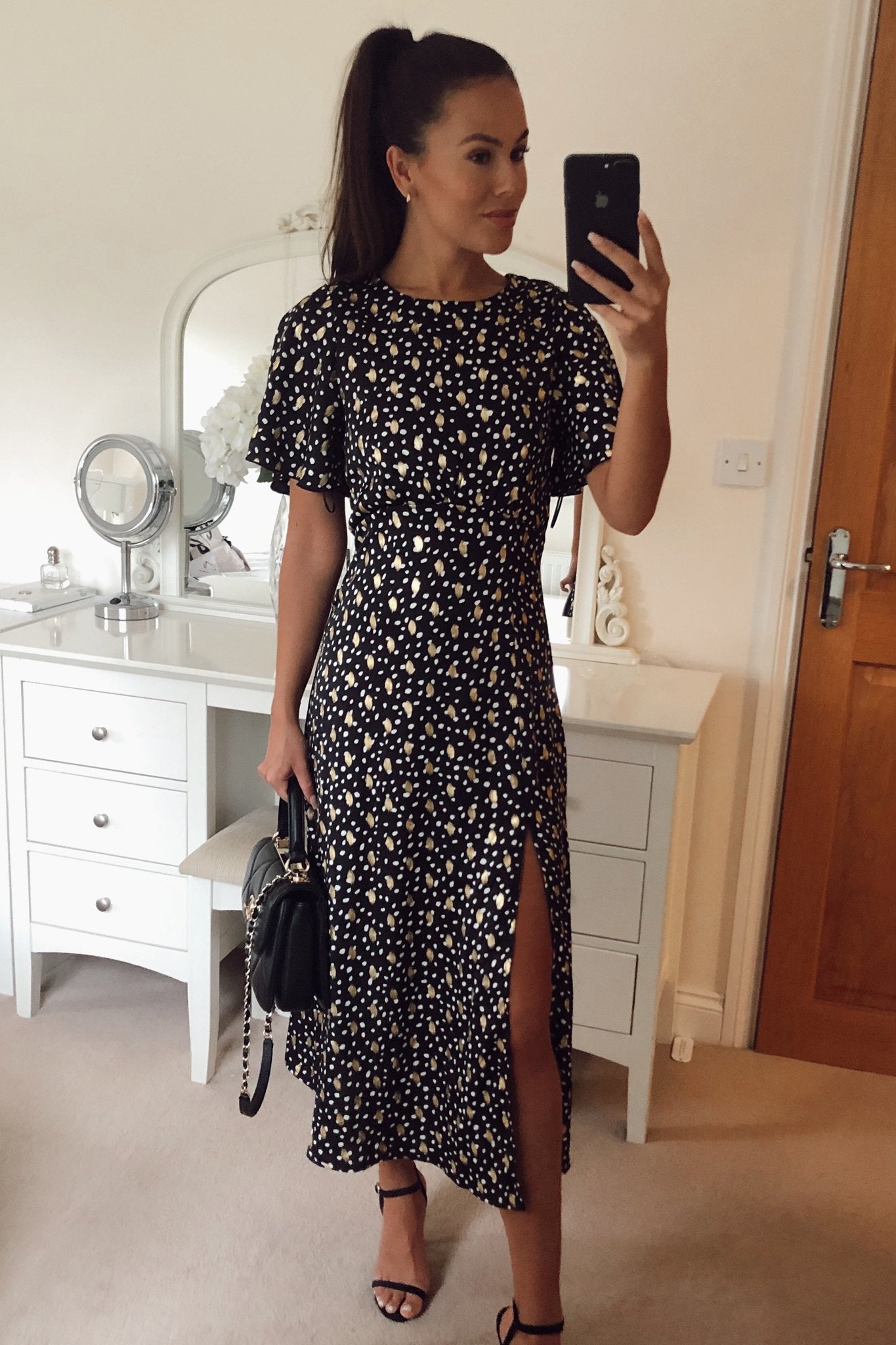 Dotty Dress - Black, White & Gold (alleen online te koop, niet in de winkel)