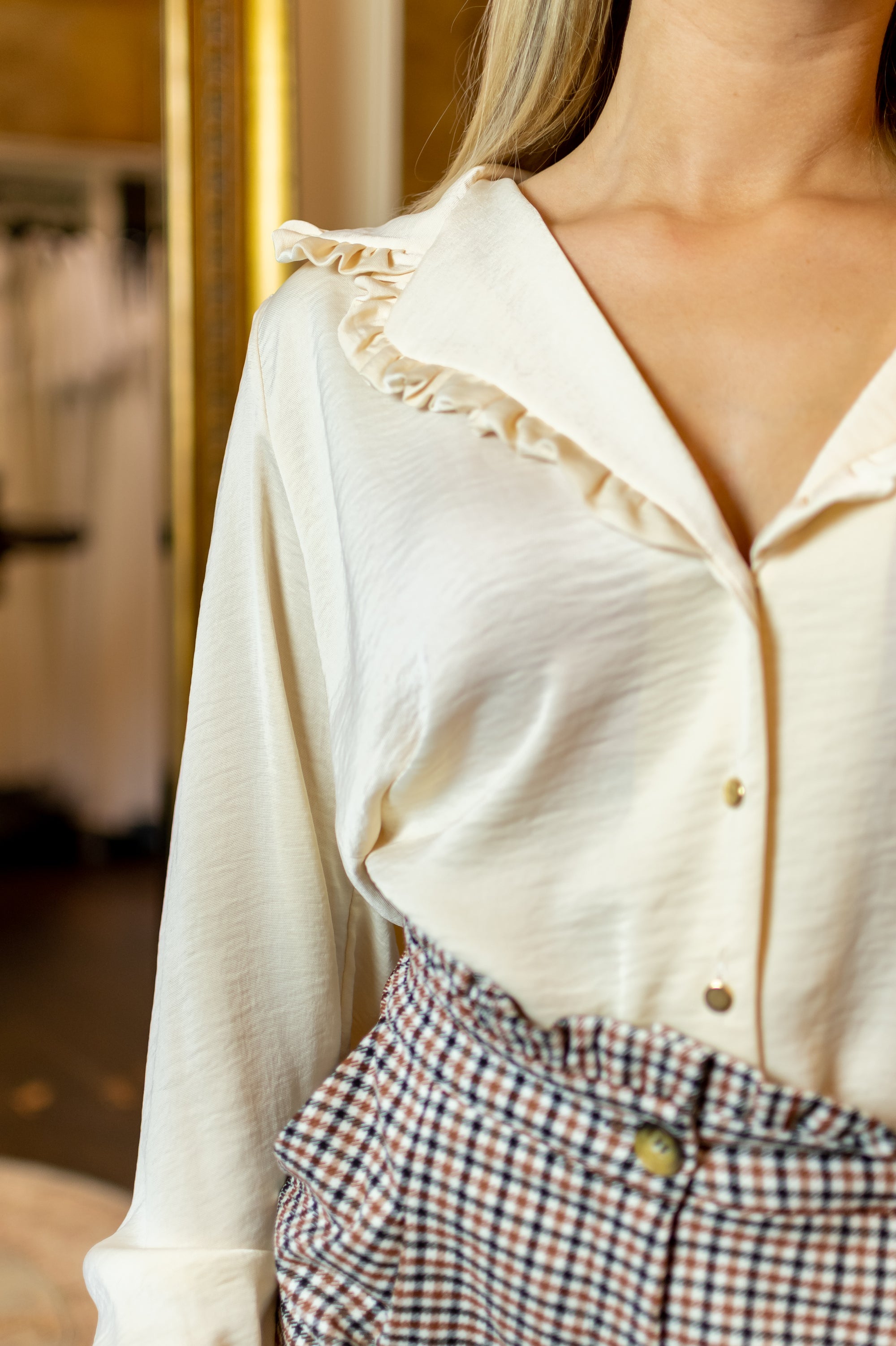 College Shirt - Cream