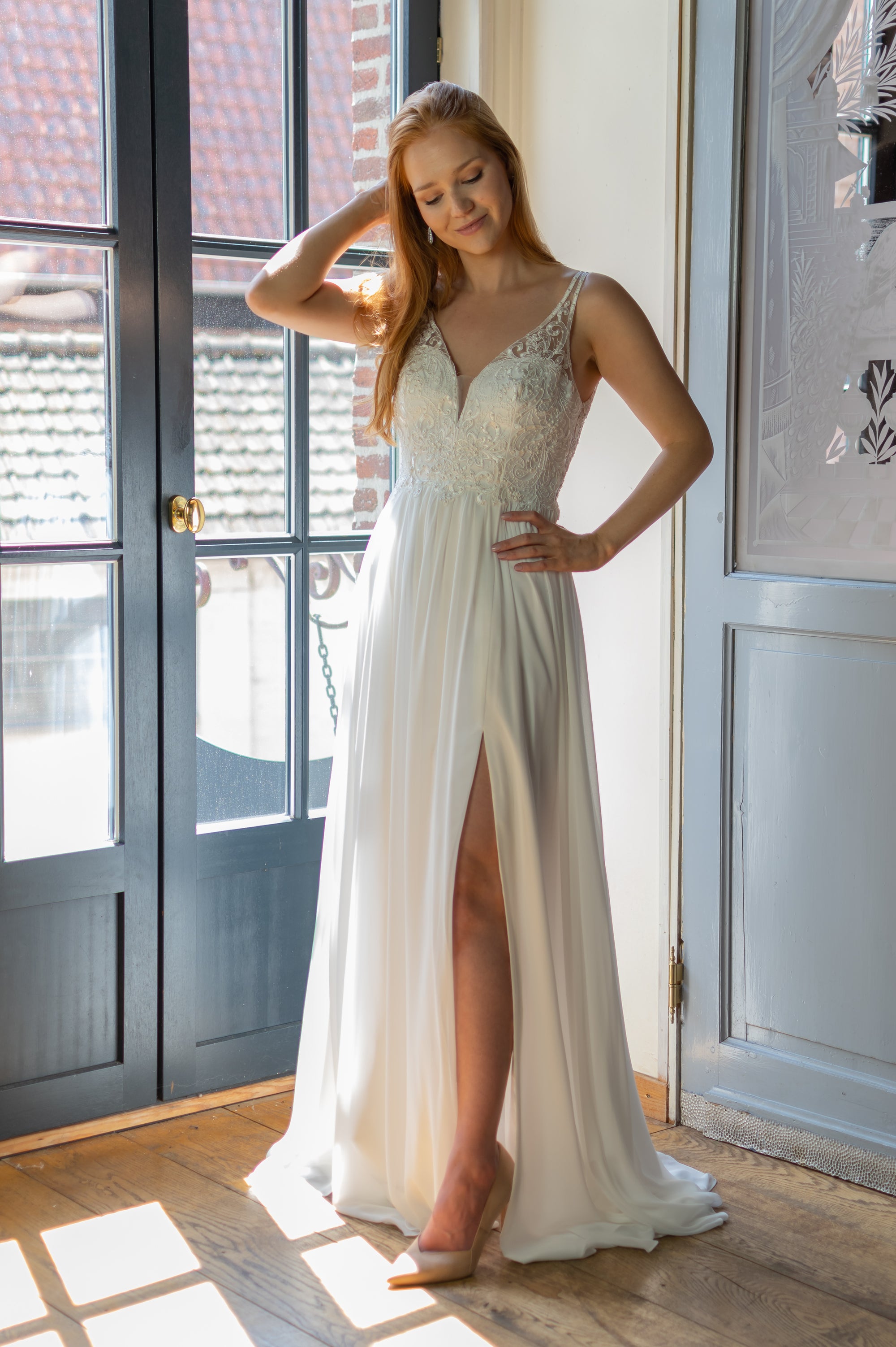 Love @ First Sight Dress - Ivory White