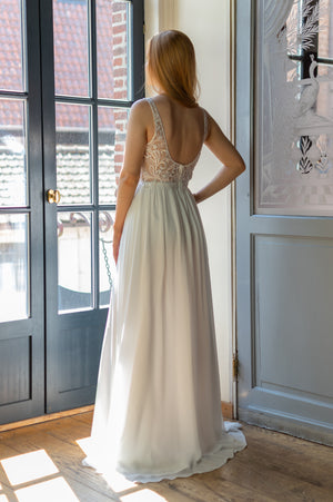 Love @ First Sight Dress - Ivory White