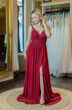 Love @ First Sight Dress - Cherry Red