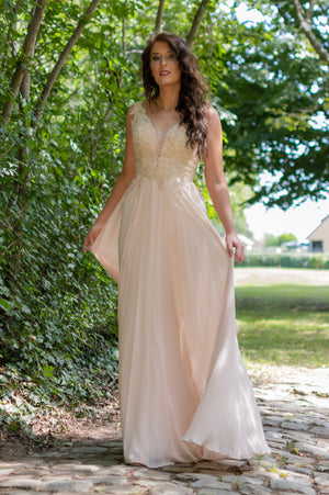 Romantic Lace Dress - Champagne